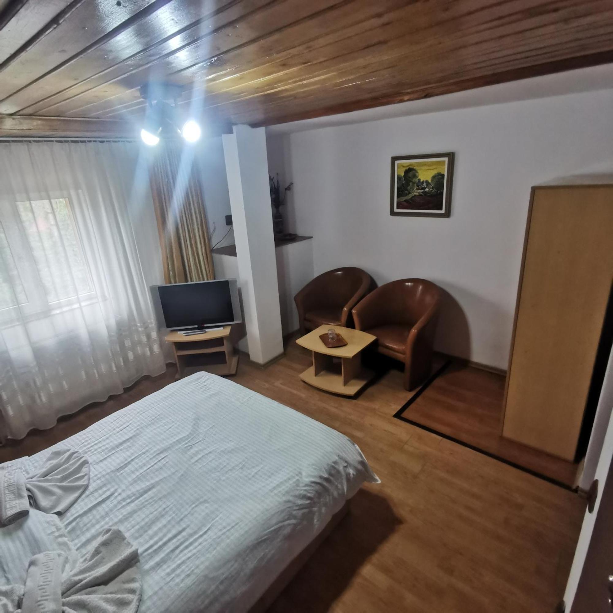 Pensiunea Fara Nume Buşteni Dış mekan fotoğraf