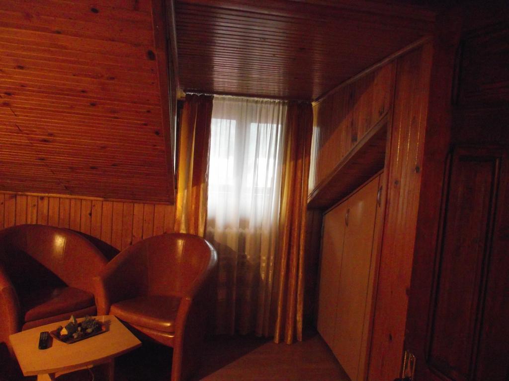 Pensiunea Fara Nume Buşteni Oda fotoğraf